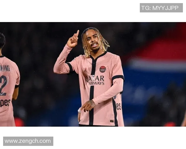 巴黎圣日耳曼主帅盛赞姆巴佩：他是球队的灵魂和希望